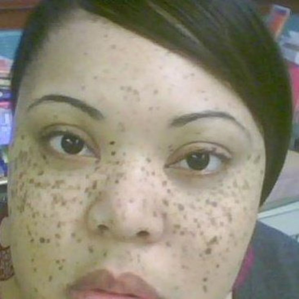 Meet your Posher, Ayisha